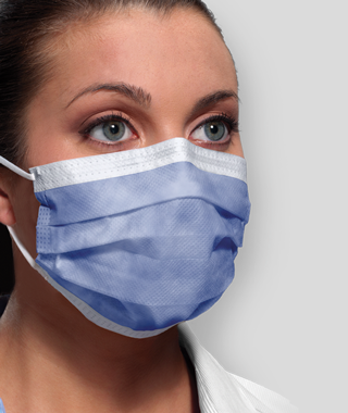 Crosstex Isofluid™ Earloop Mask